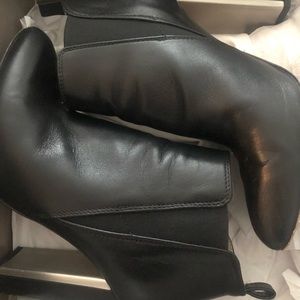 BCBG Max Azria boots 38.5